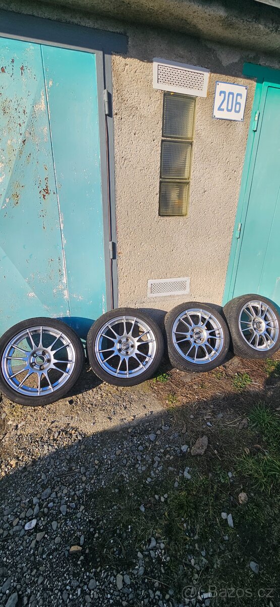 Oz ultraleggera  5x100 r16