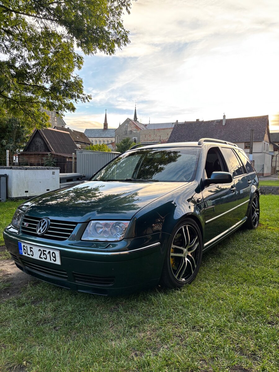 Volkswagen Bora 2.3 V5 125 kw AQN