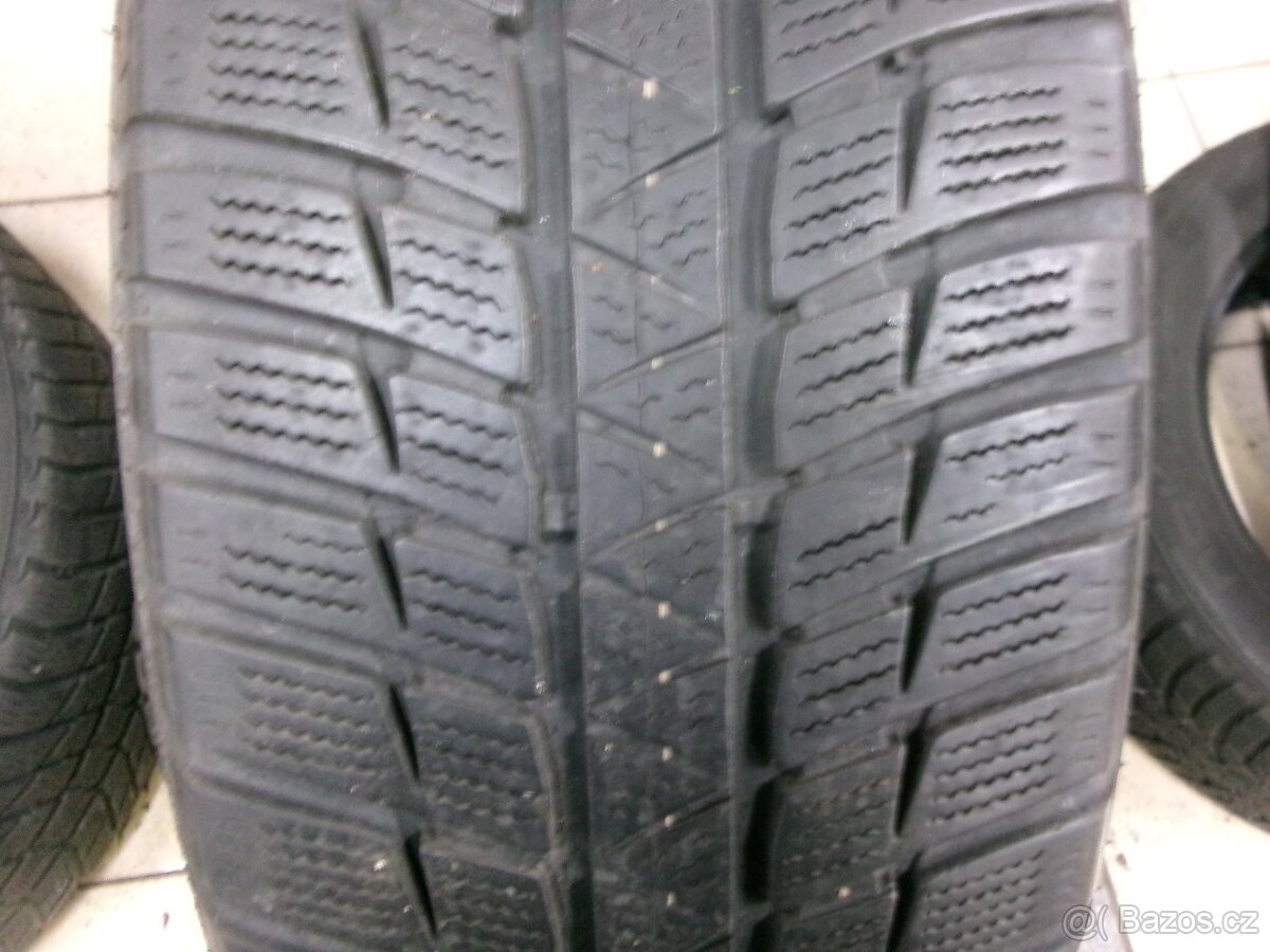 225/65 R17 FALKEN (5mm) č.14766