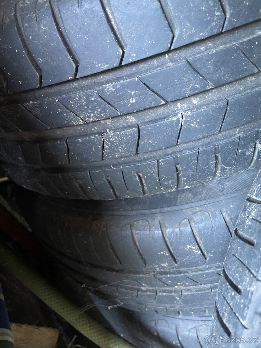 Letní pneu 185/60 r14