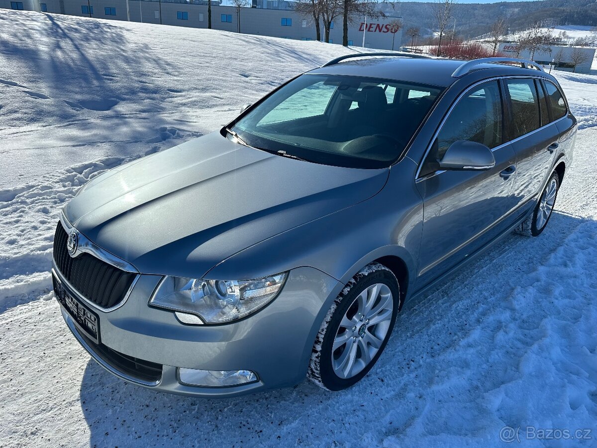 ŠKODA SUPERB 2.0 TDI COMBI/ZÁRUKA/ZIMNÍ VÝPRODEJ/SLEVA