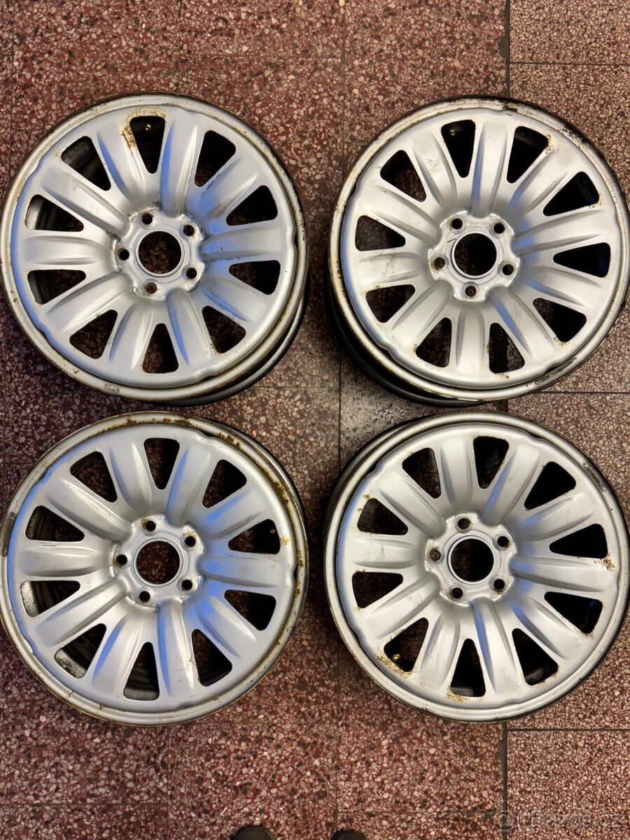 5x114,3x67,1 disky 17" Hyundai Tucson