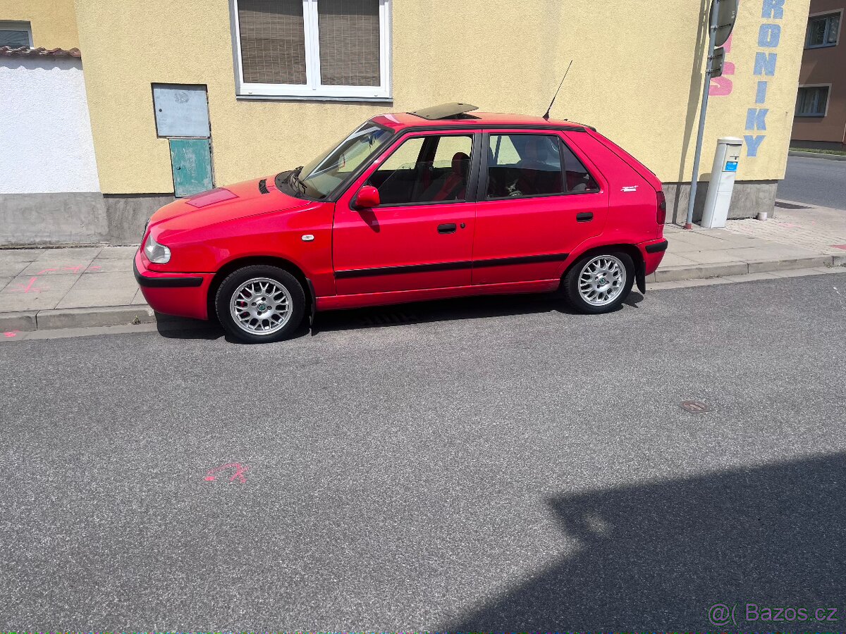 Skoda Felicia Color line