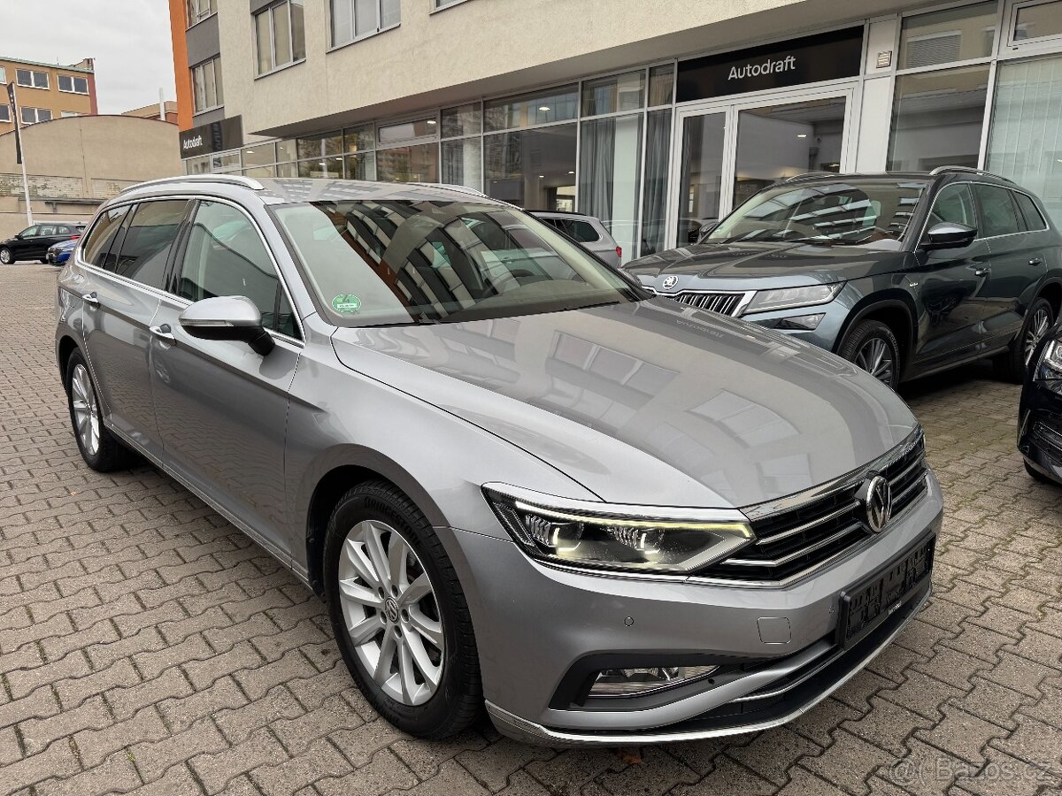 VW Passat B8 2.0 TDI 110kW DSG Tažné ACC Kamera Navi Matrix