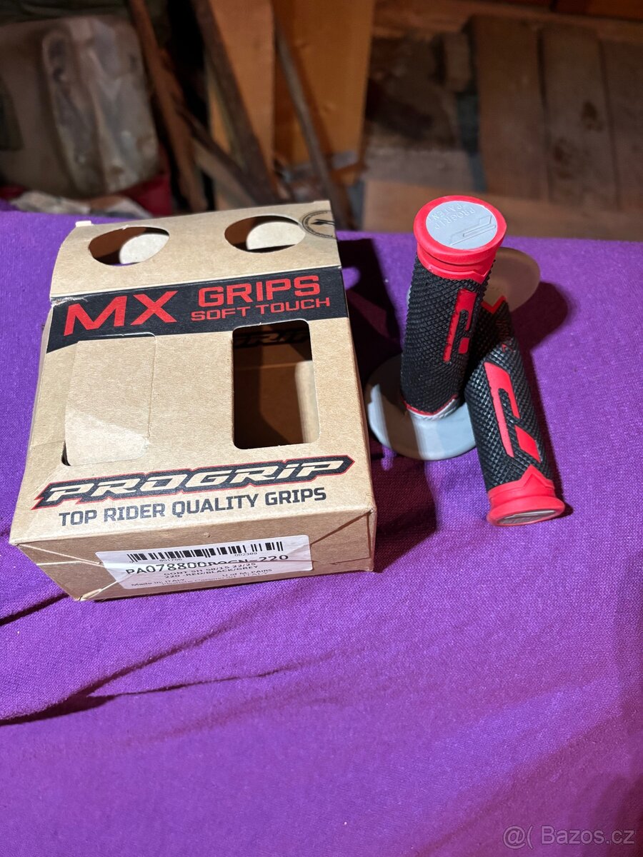 Gripy mx honda crf,cena za oba páry