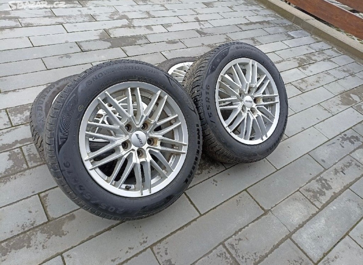 ALU kola 5x114.3 r16 s pneu (to)