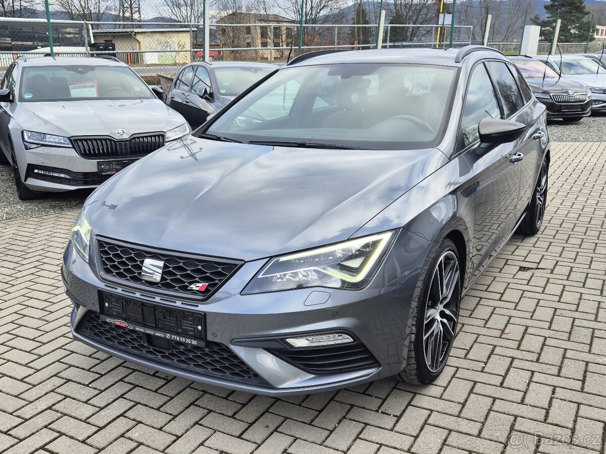 Seat Leon ST Cupra 300 4Drive DSG LED ACC DCC NAVI KAMERA