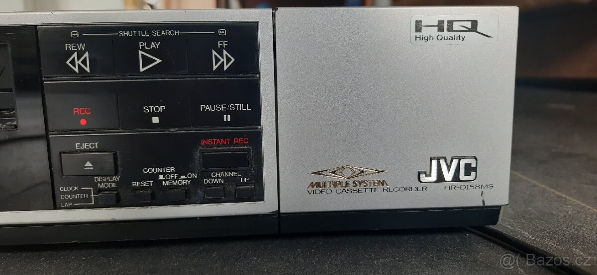 retro video cassete rekordér JVC HR D158 MS