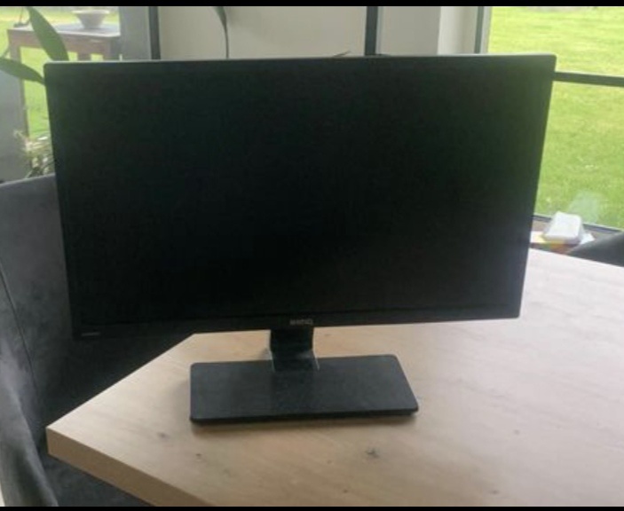 LCD monitor 24” GW2480