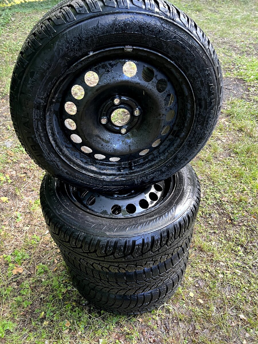 Zimní sada Uniroyal 185/60 R15,4x100 ET35