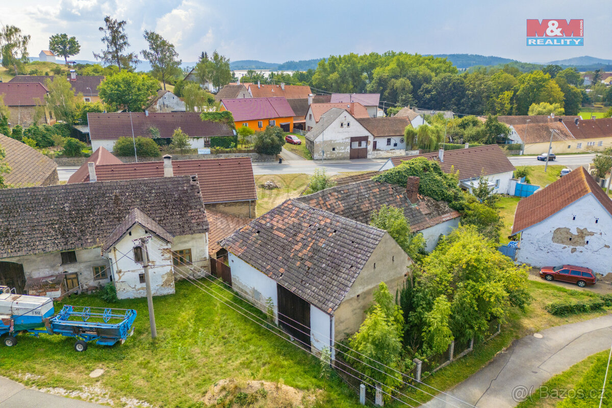 Prodej chalupy, 190 m², Malý Bor