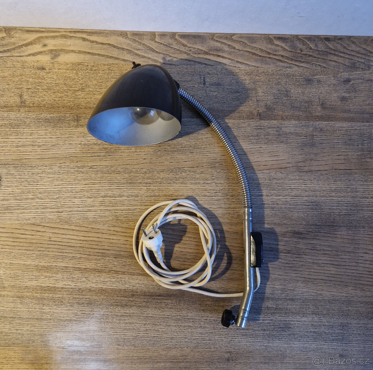 retro bakelitová dílenská lampa Elektrosvit typ 11521