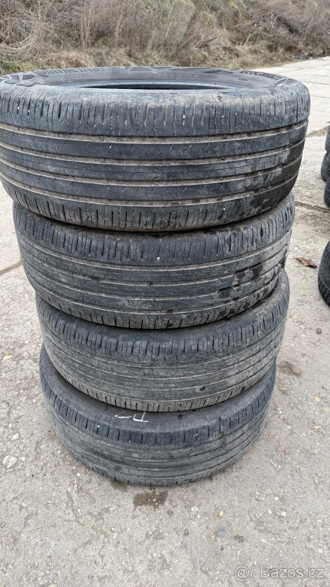 4x letni pneu Continental 235/55 R18 104V za 2000 kč