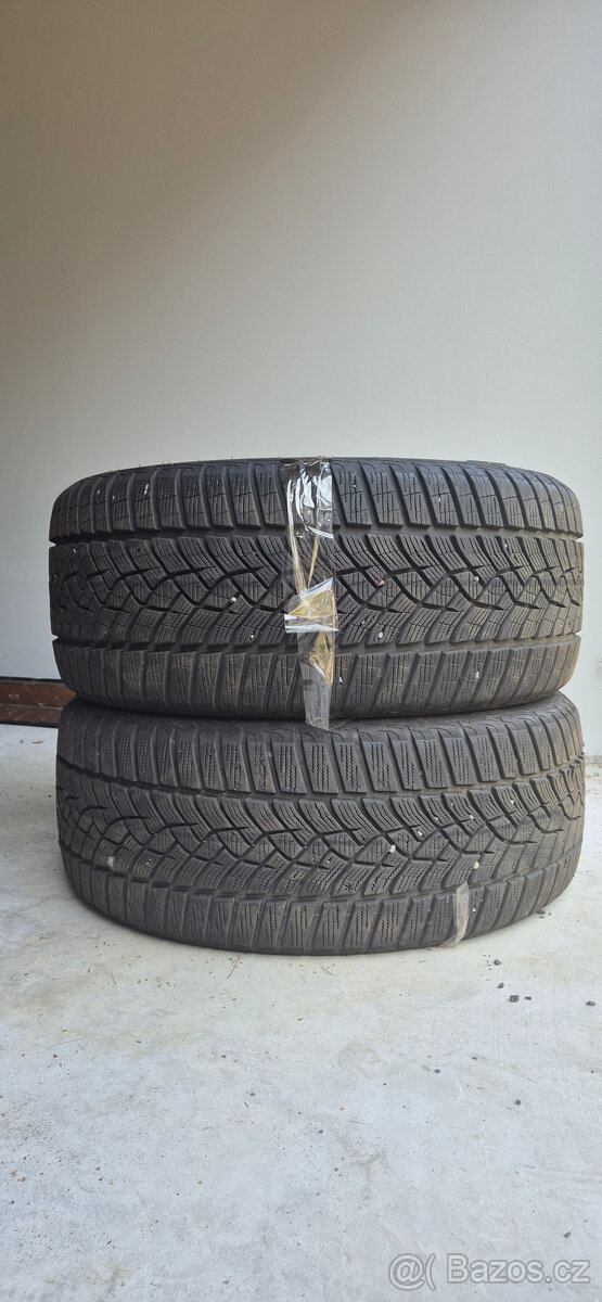 Zimní pneu Goodyear Ultragrip 225/45, R18