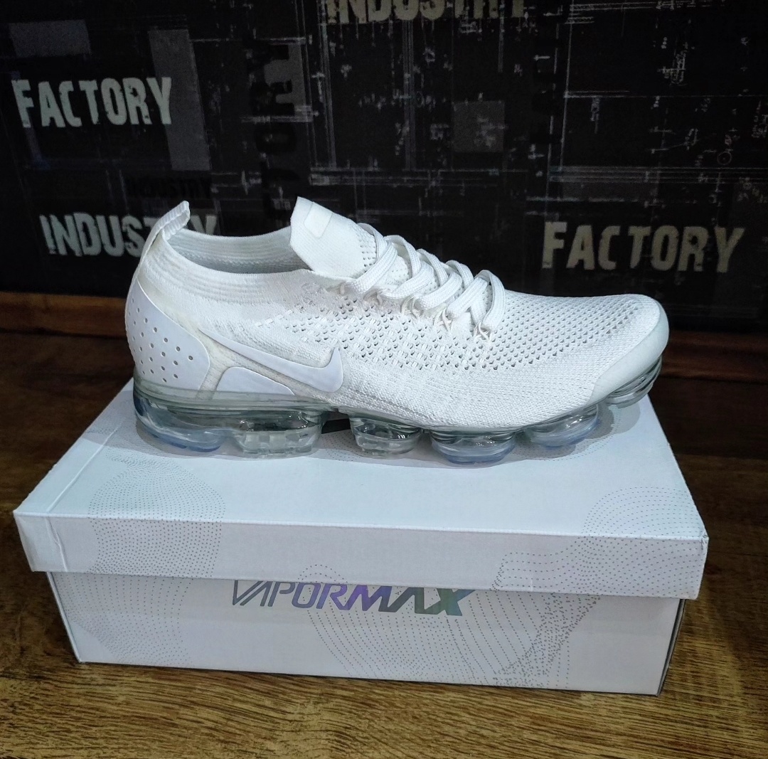 NIKE Air VaporMax Flyknit 2.0 "Triple White"