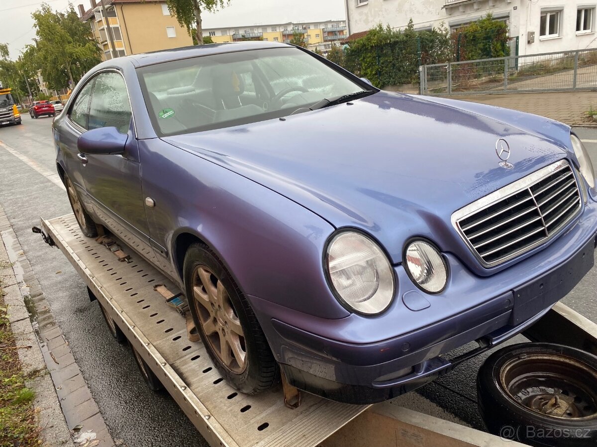 MERCEDES BENZ CLK W208 320i V6 TOP