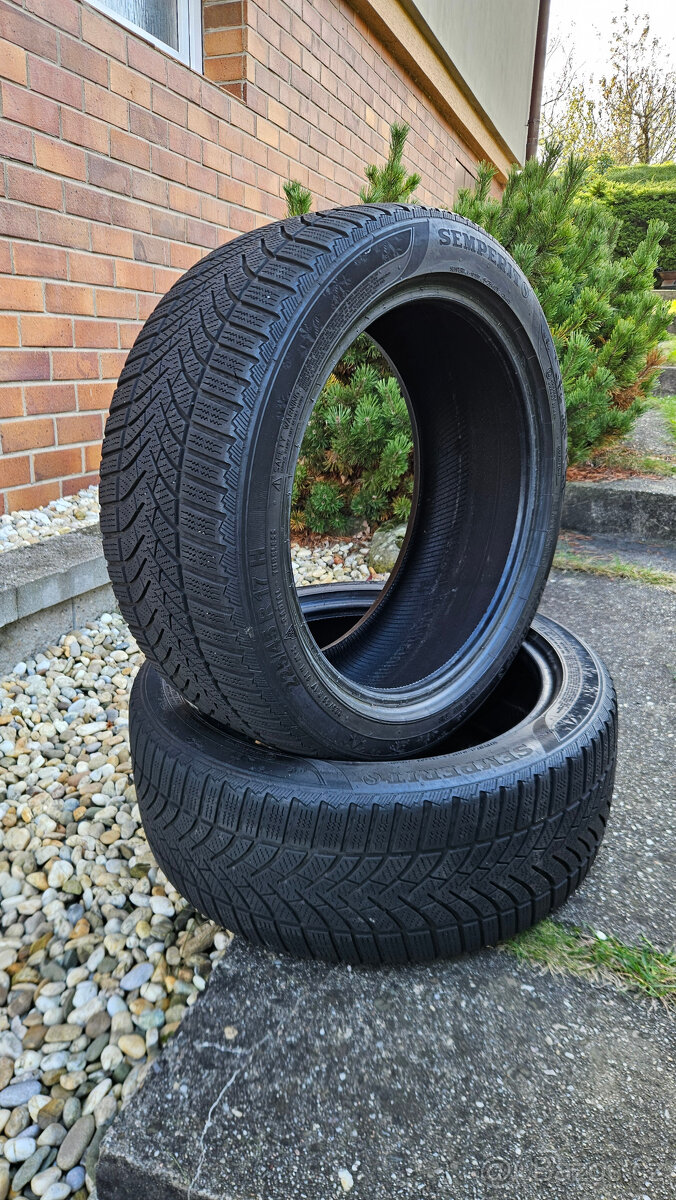 Semperit - 225/45 r17 zimní na dojetí (2ks)