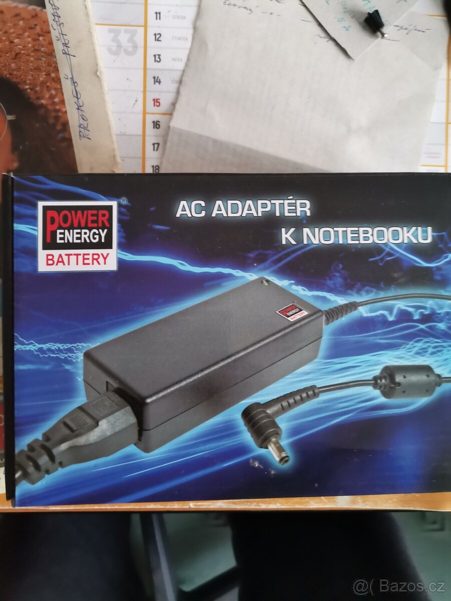 TOSHIBA adapter k notebooku 19V 6,3A - nepoužitý