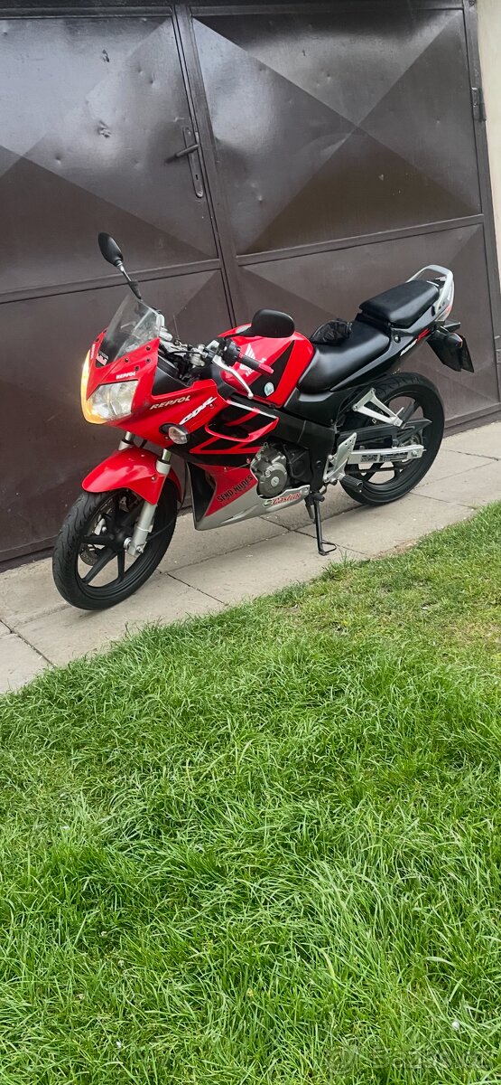 Honda CBR 125R