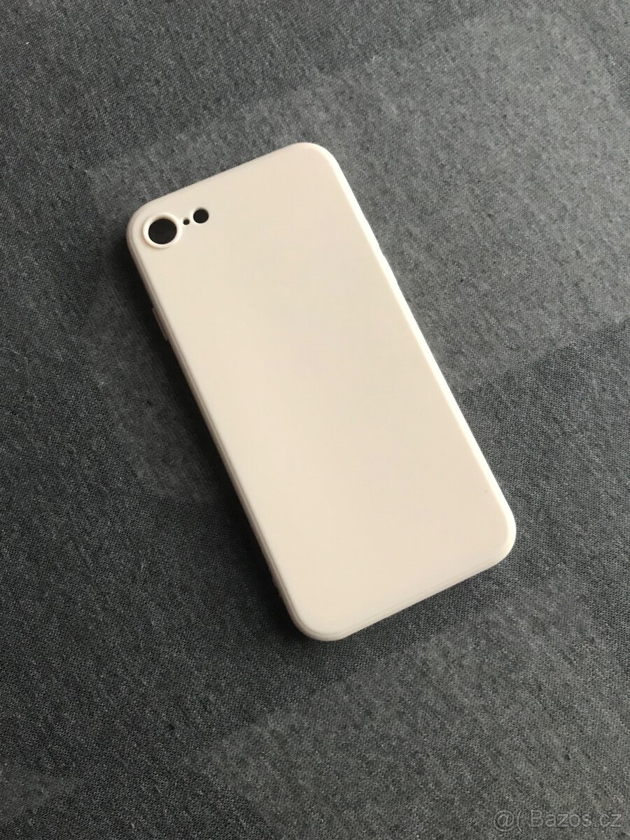 Kryt pro Apple iPhone 7 / 8 / SE (20/22) - béžový