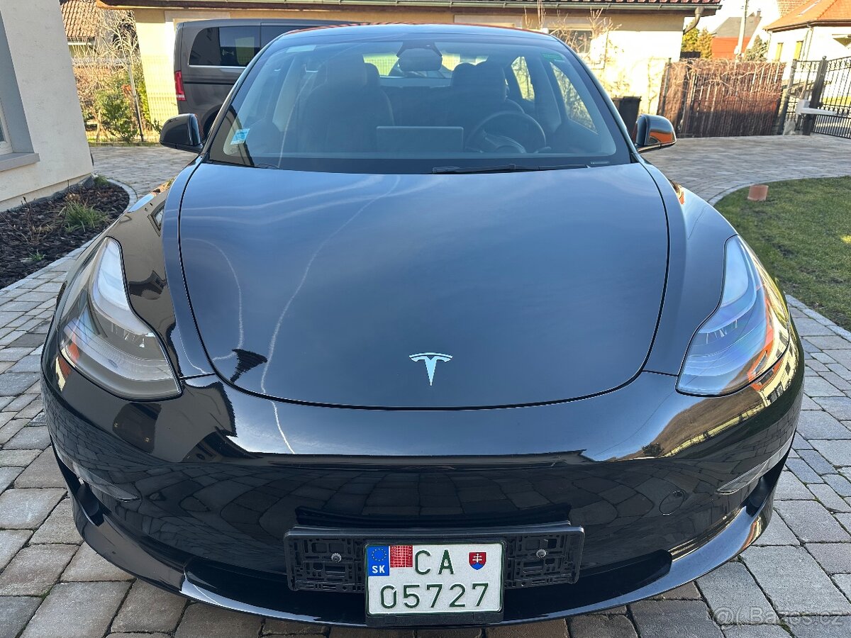 Tesla 3 Long Range RWD 6/2023 48700 km