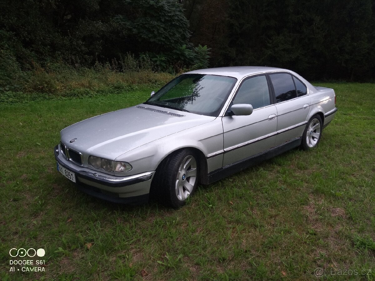 BMW 740 D