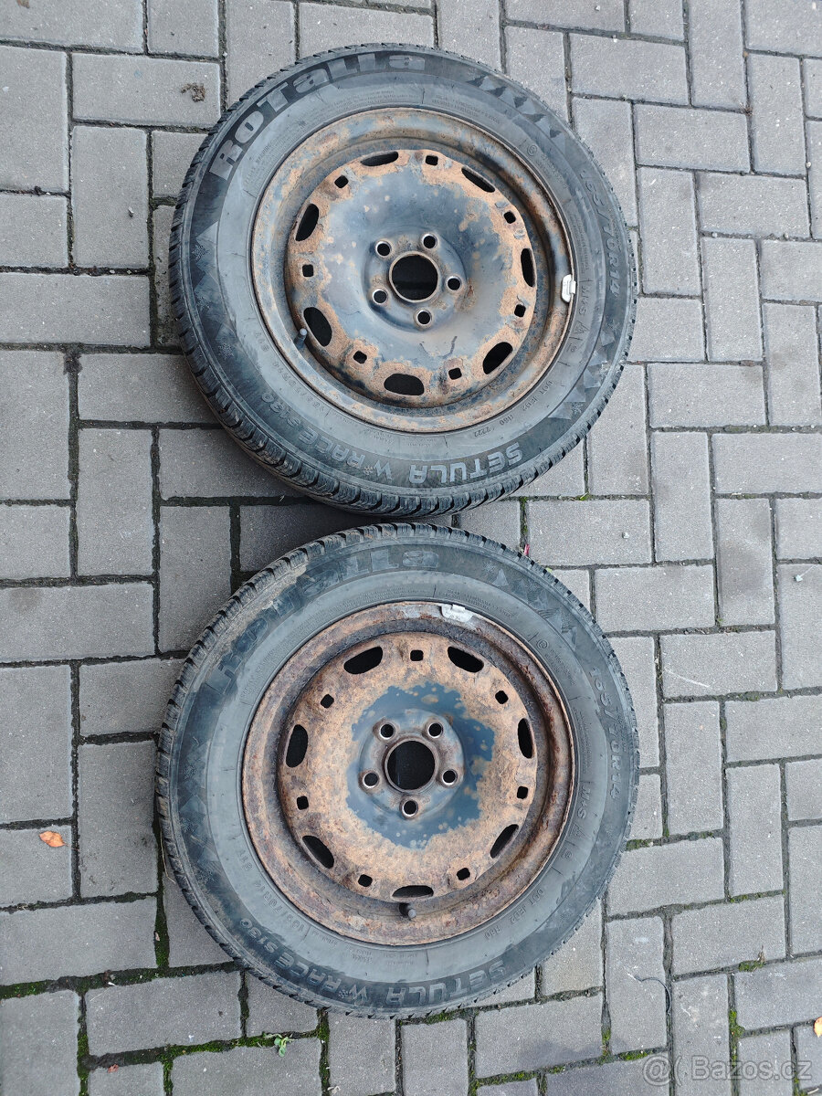 Škoda Fabia I-zimní kola 165/70 r14,rozteč 5x100mm