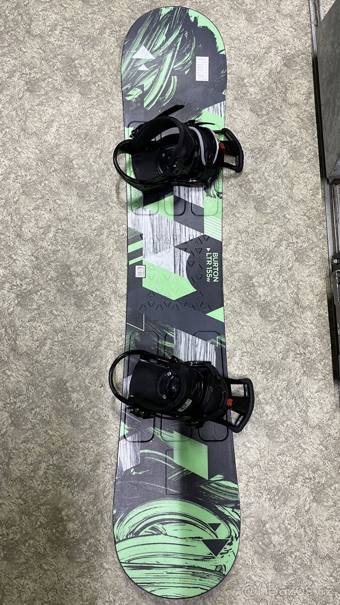 Snowboardový set Burton 155cm s vázáním