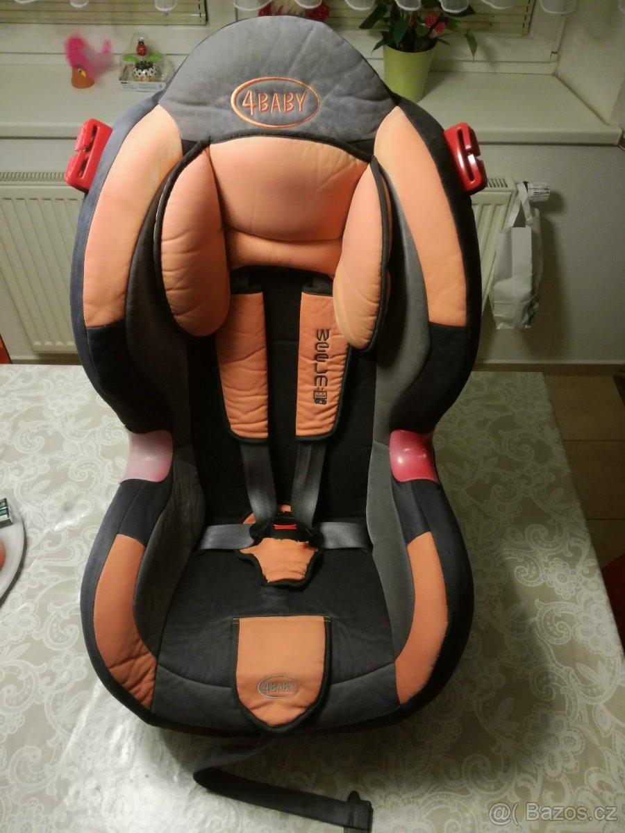 Autosedačka 4BABY WEELMO (9 - 25 kg) polohovatelná