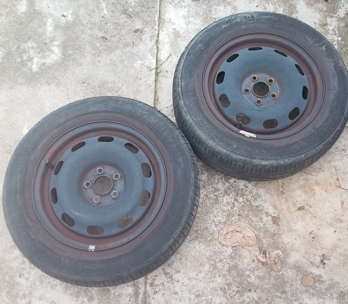 2x kolo Octavia 1 letní 5mm 195/65R15, cena za obě