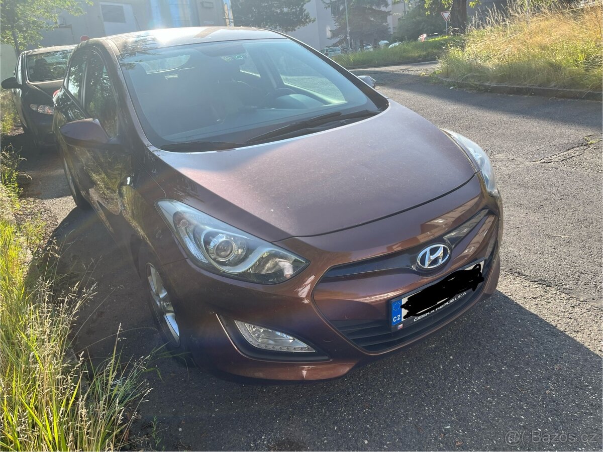 Hyundai i30 1.6 MPI 88kw 2012