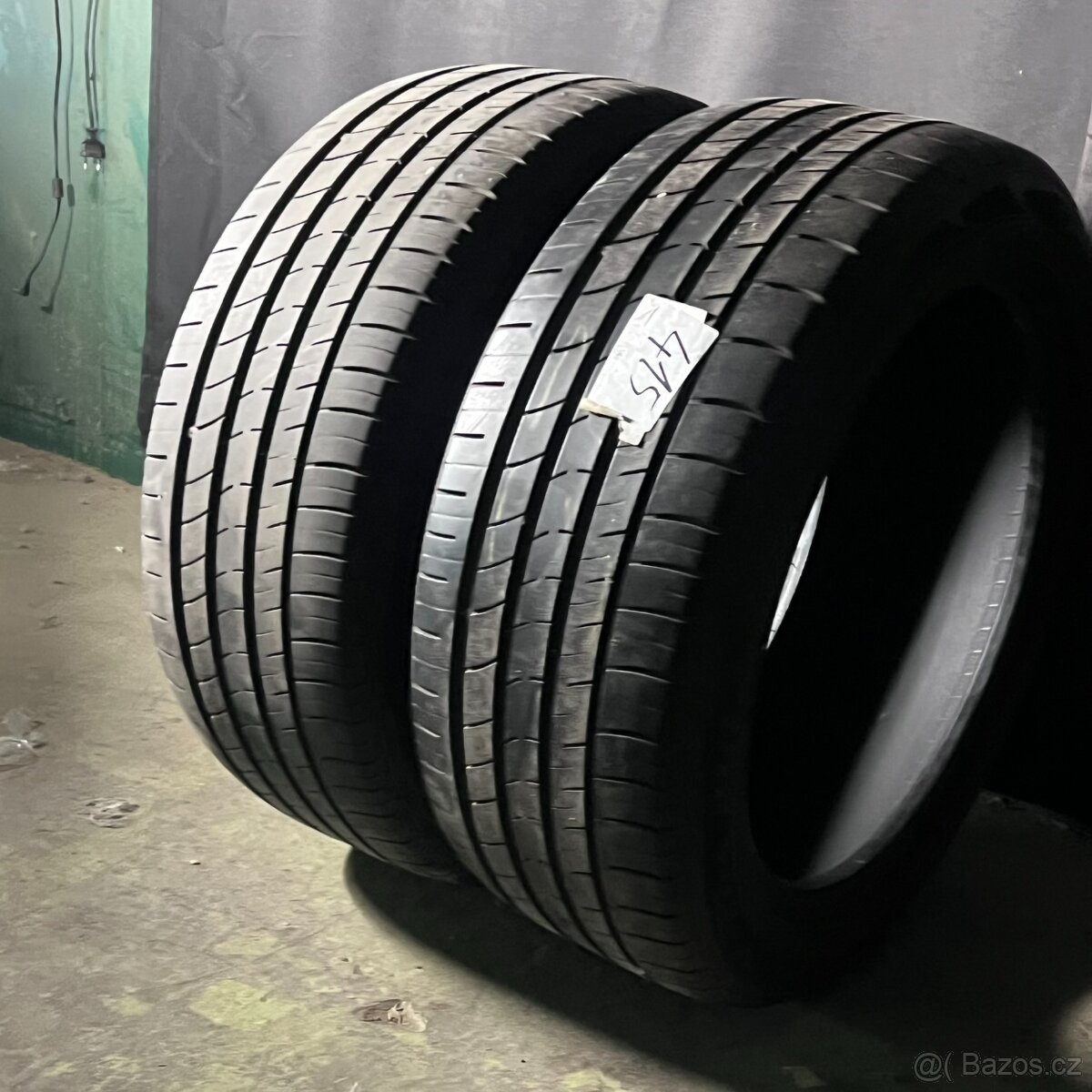 Letní pneu 255/45 R19 100V Nexen 6mm