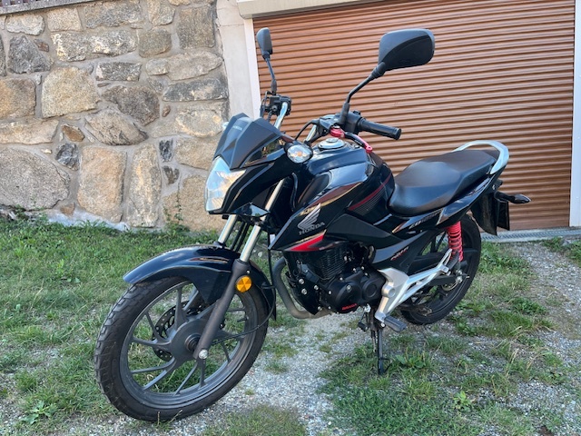 Honda CB 125 F