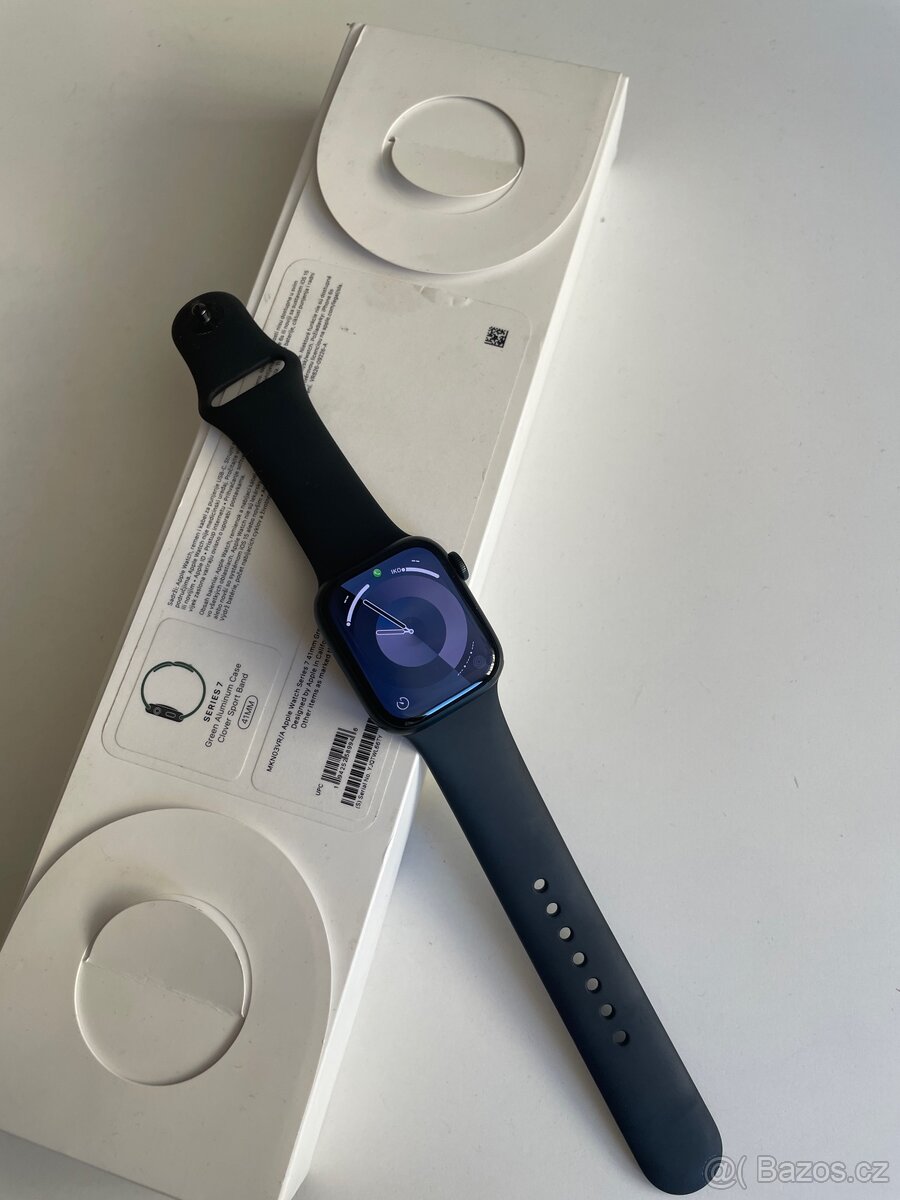 Apple watch series 7, 41mm, jako nové