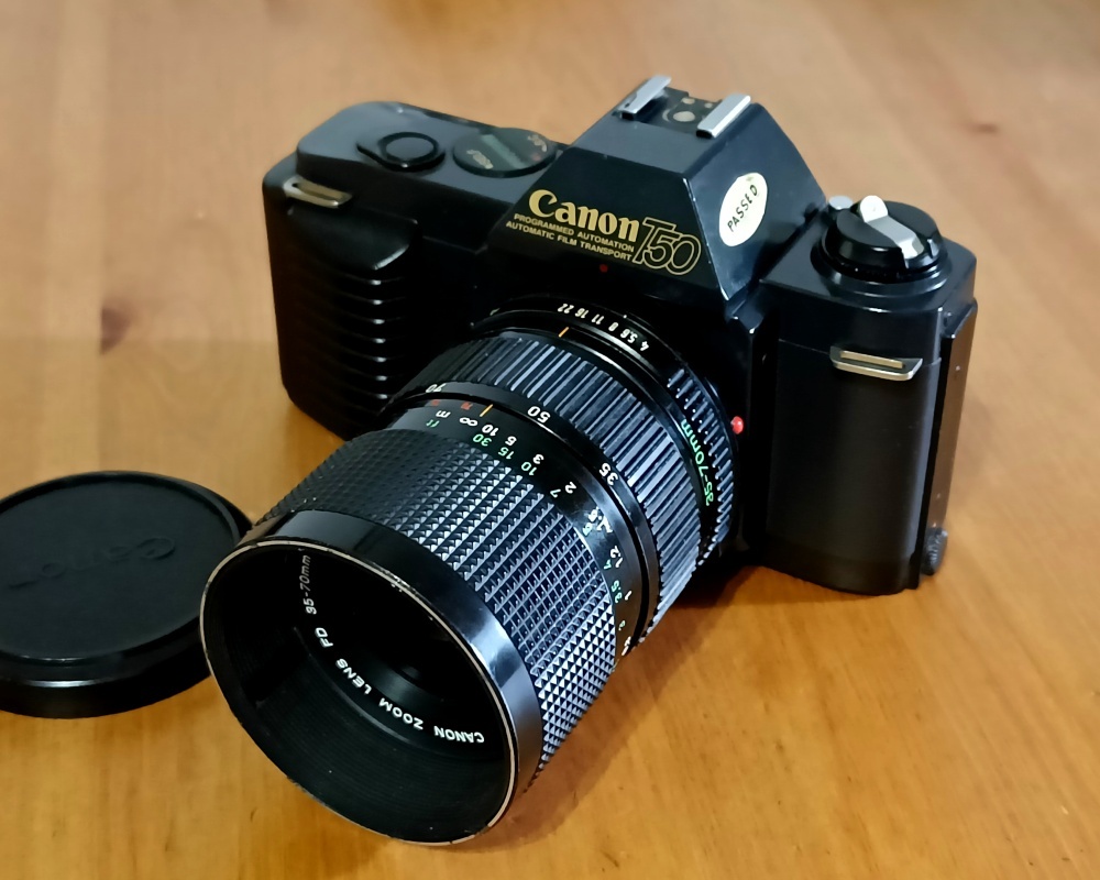 CANON T50 (Canon FD 35-7mm 1:4 Japan) - 1983