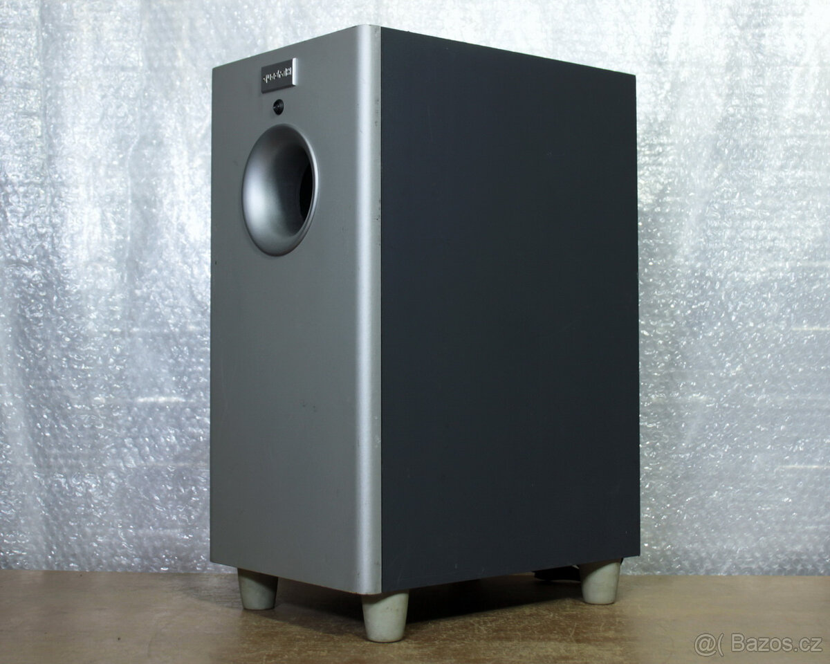 Aktivní subwoofer Quadral Sub 30 Aktiv.