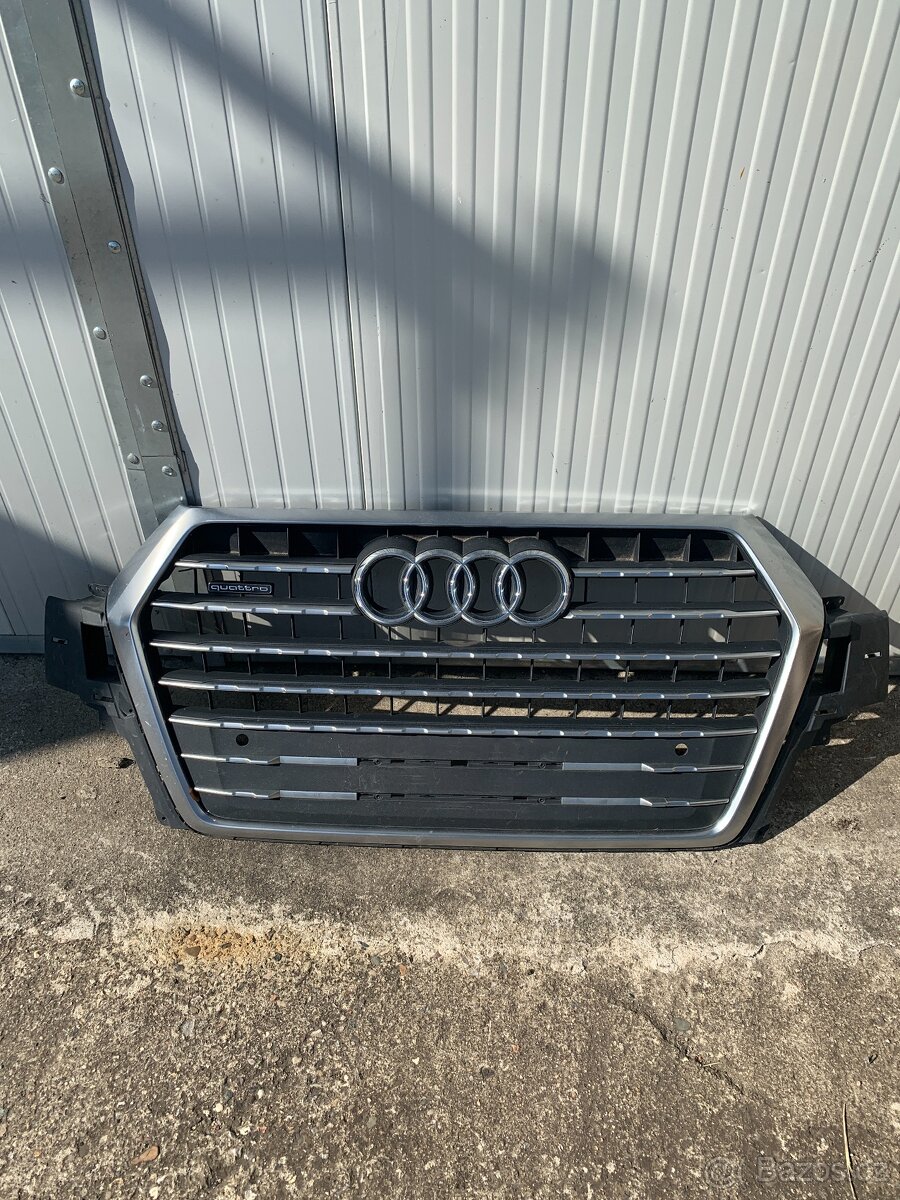 Maska audi q7 15-20 s-line naraznik Mrizka chrom