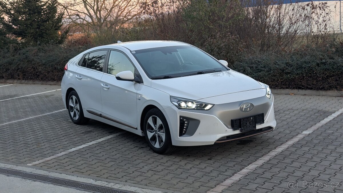 Hyundai ioniq 2019 electric 88kw 28kWh , TOP STAV