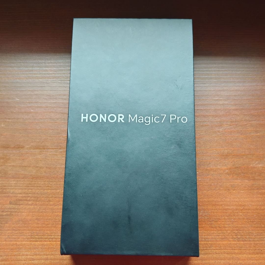 Zánovní Honor Magic7 Pro nejlepší fotomobil na českém trhu