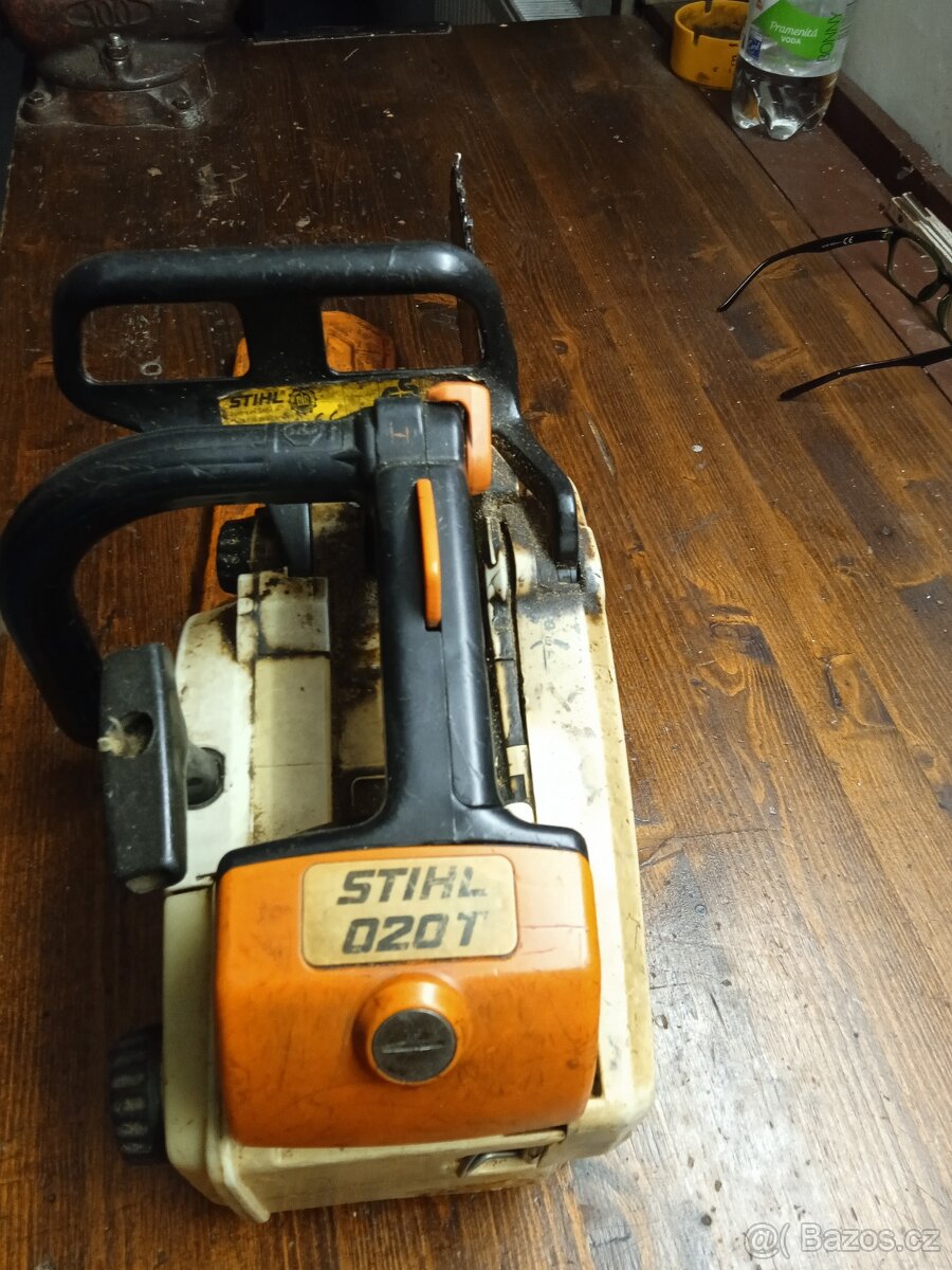 Stihl 020 T jednoruční