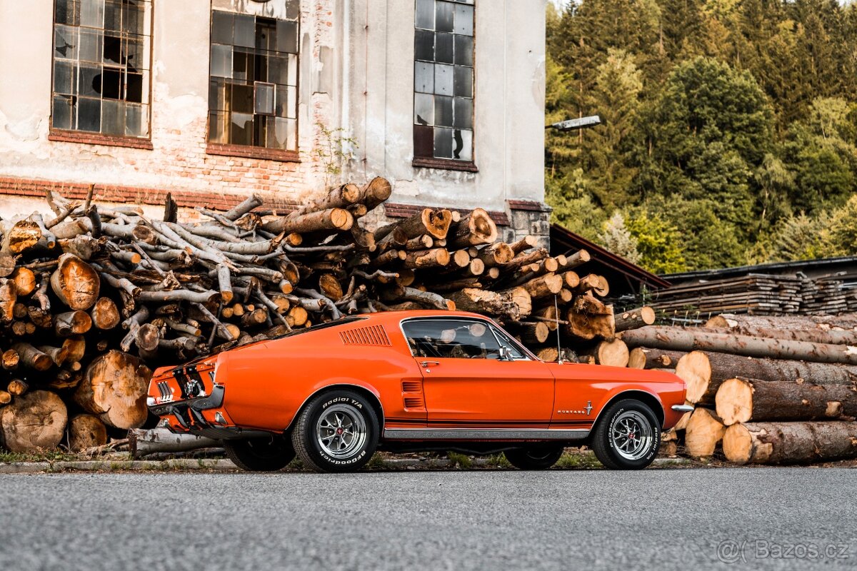 Ford Mustang FASTBACK GT V8 1967