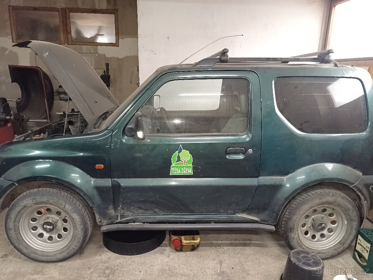 Suzuki Jimny 1.3i zamluvené