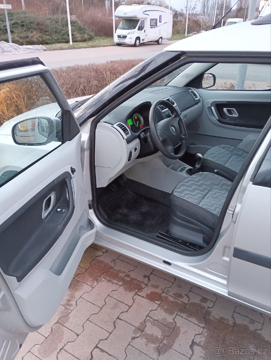 Škoda Roomster 1.4 16V Zadané do 15.1.