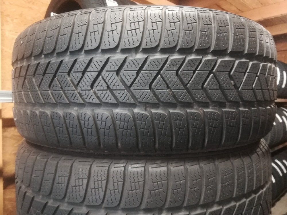 245/35 R21 PIRELLI (2516)