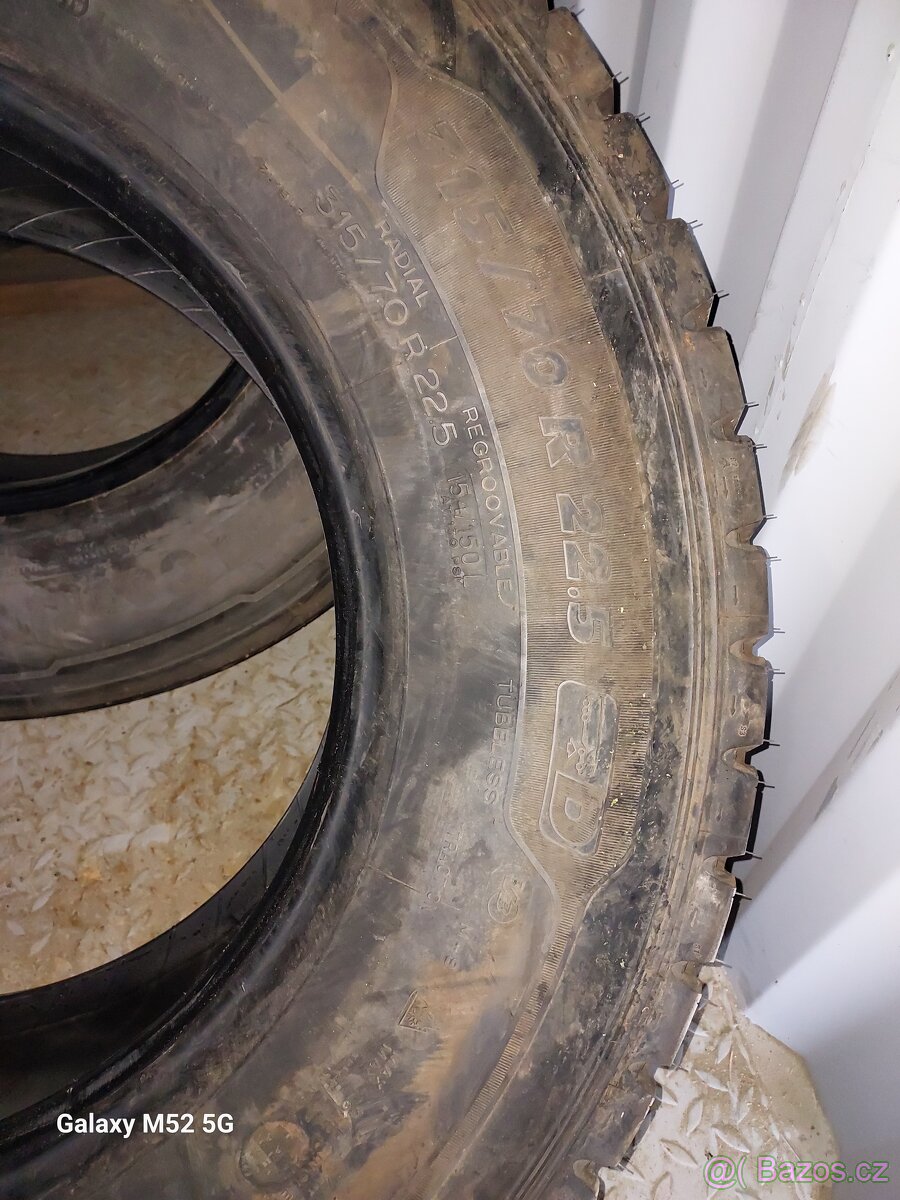 MICHELIN 315/70 R22.5