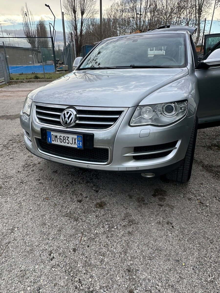 Volkswagen touareg