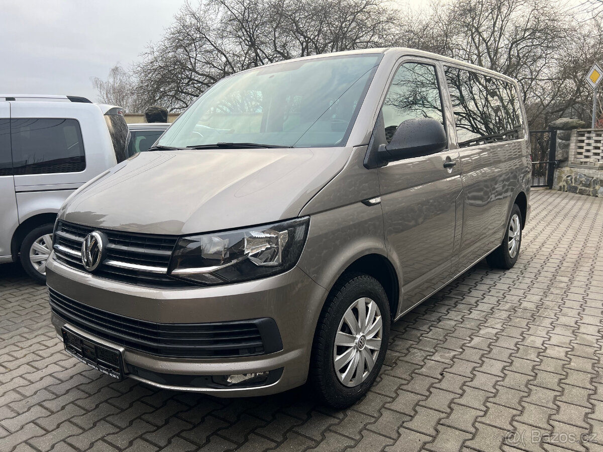 VW Multivan T6 2.0TDI 110kW, DSG, 7 míst, Navi