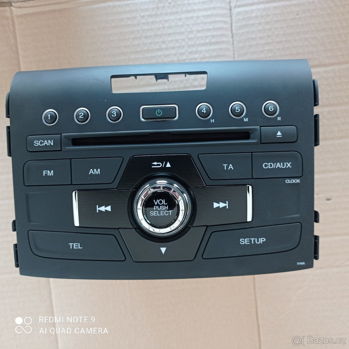 Auto rádio originál Honda