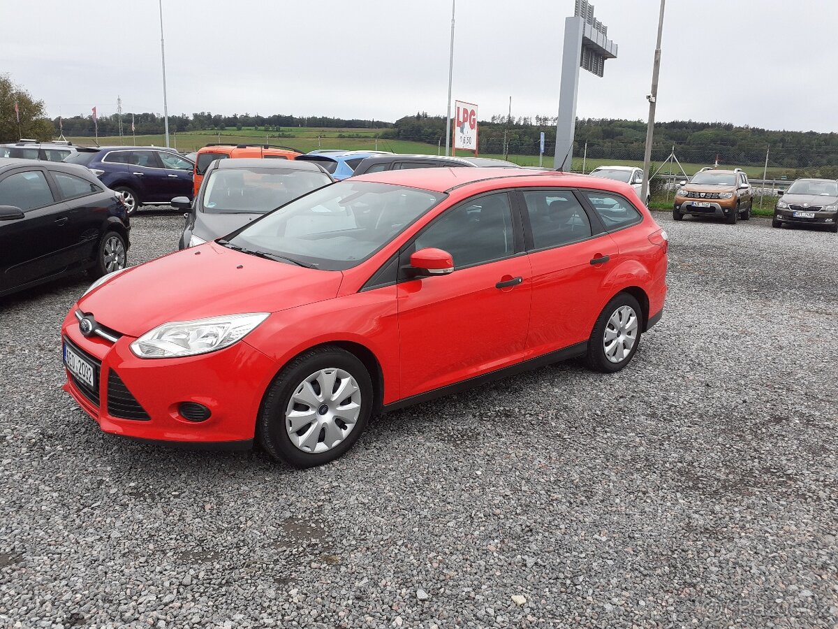 ford focus 1.0 benzin 2013