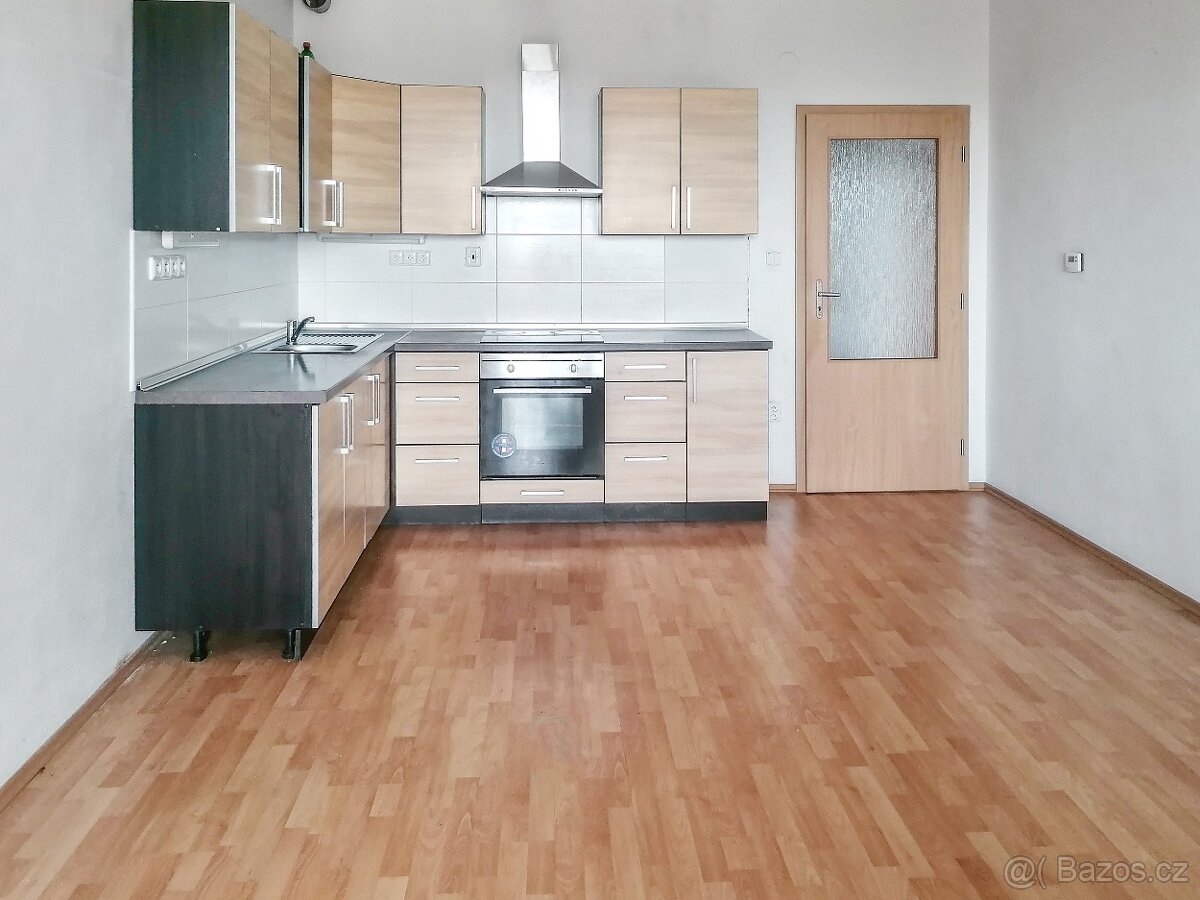 Pronájem bytu 2+kk, 80 m²